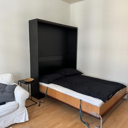 Charmante Zentral Gelegene Wohnung Wien Exterior foto