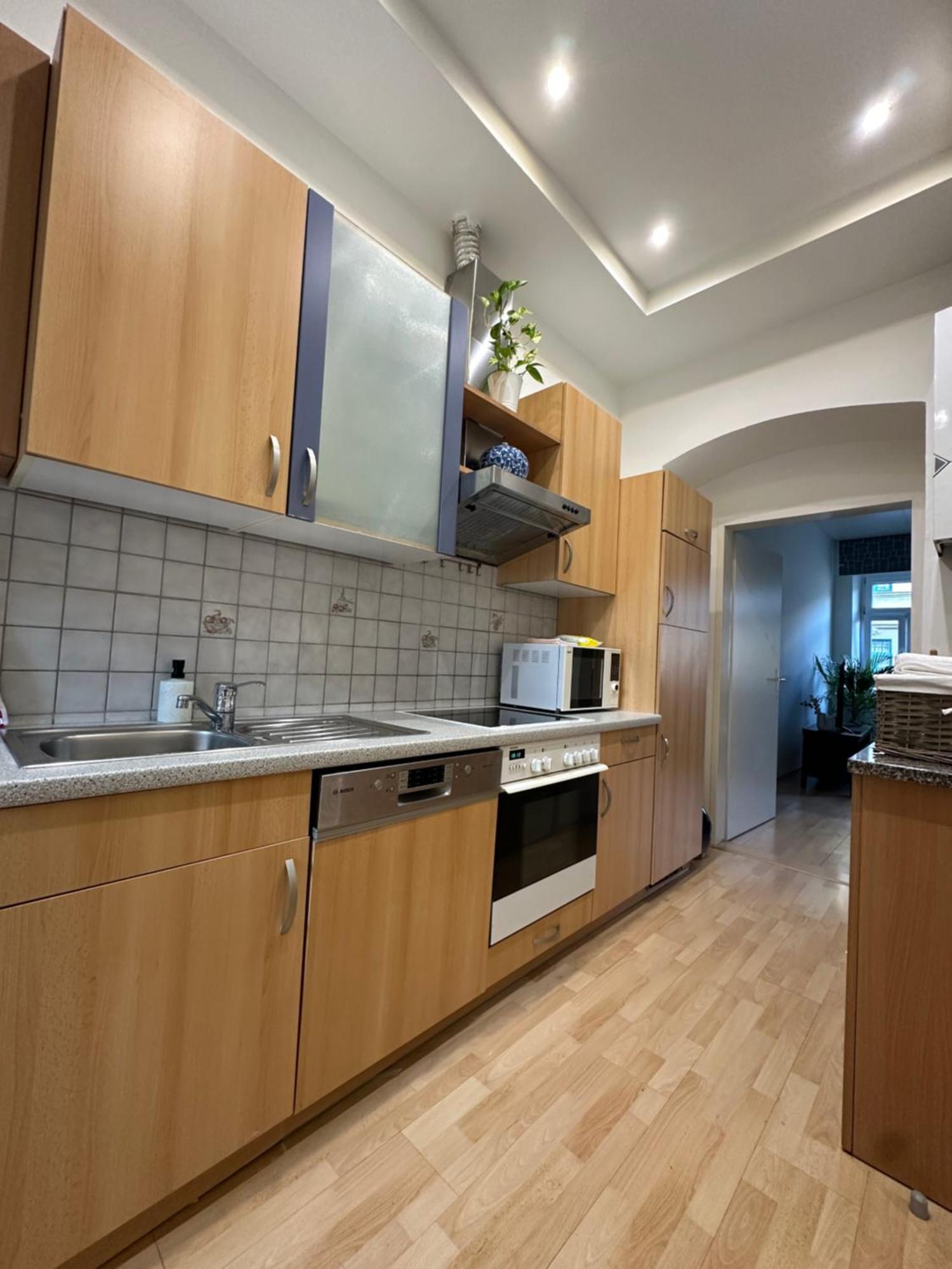 Charmante Zentral Gelegene Wohnung Wien Exterior foto