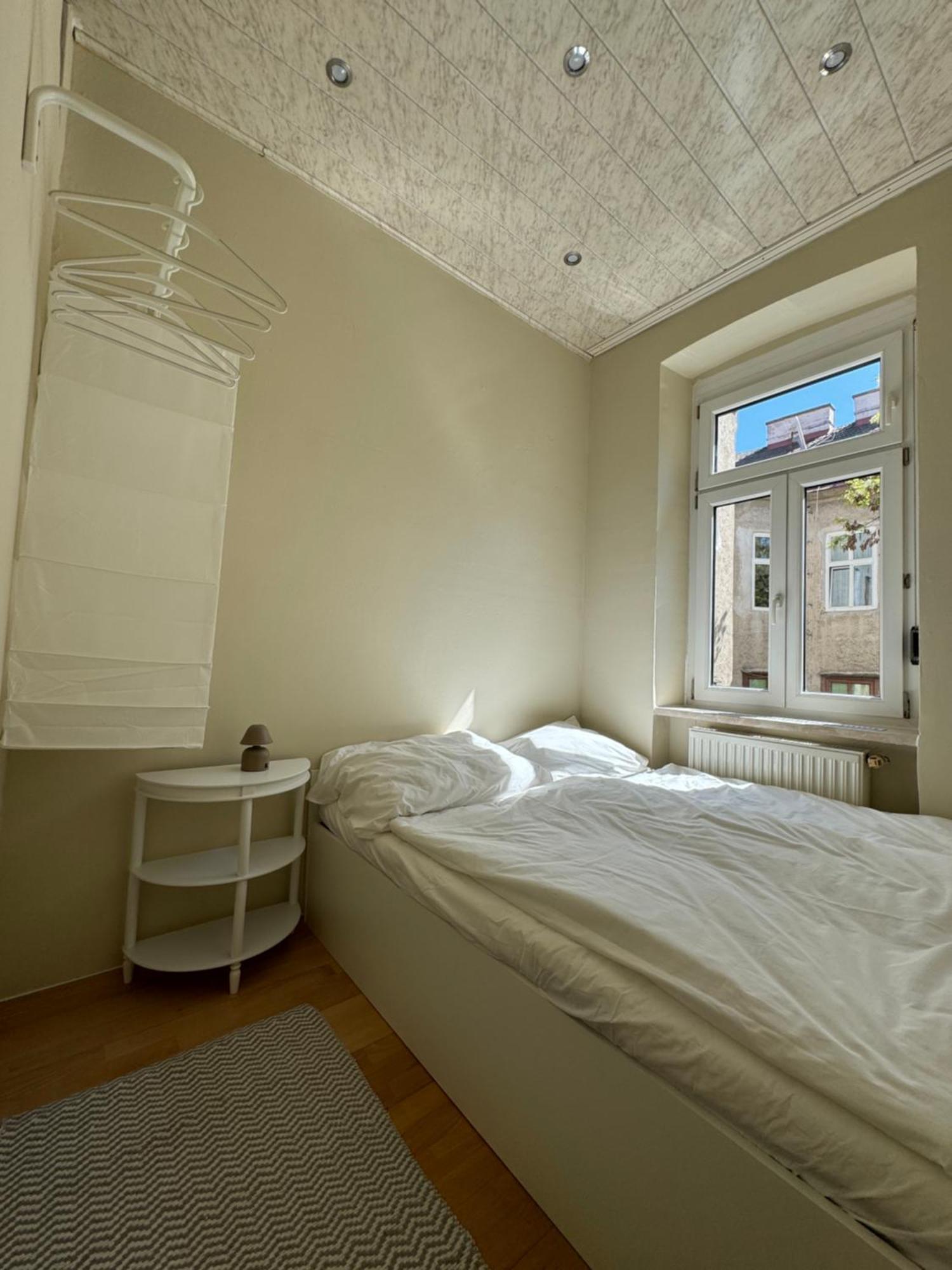 Charmante Zentral Gelegene Wohnung Wien Exterior foto